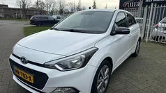 Wit Gebruikt 2015 Hyundai i20 Hatchback | € 7.350 (Eerlijke prijs)
