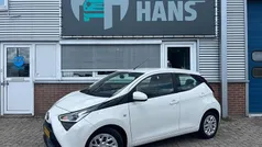 Gebruikt 2019 Toyota Aygo X-play Hatchback | € 7.250 (Eerlijke prijs)