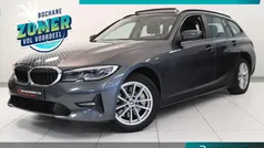 Grijs Gebruikt 2021 BMW 330e Stationwagen | € 34.235 (Eerlijke prijs)