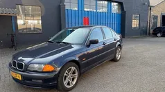 Blauw Gebruikt 1998 BMW 320 Sedan | € 1.500 (Goede deal)