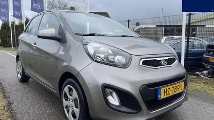 Occasion Kia Picanto 69 PK (50 kW) 2011 Grijs Hatchback