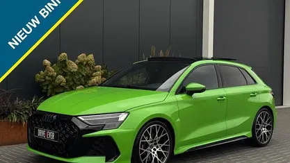 Occasion 2025 Audi RS3 Sportback S-Line Hatchback | € 95.995 (Eerlijke prijs)