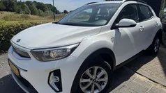 Gebruikt 2021 Kia Stonic SUV | € 16.400 (Goede deal)