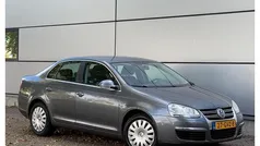Grijs Gebruikt 2008 VW Jetta Comfortline Sedan | € 3.999 (Eerlijke prijs)