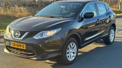 Occasion Nissan Qashqai Visia 116 PK (85 kW) 2015 Zwart SUV