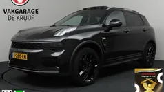 Zwart Gebruikt 2023 Lynk & Co 01 SUV | € 31.245 (Eerlijke prijs)
