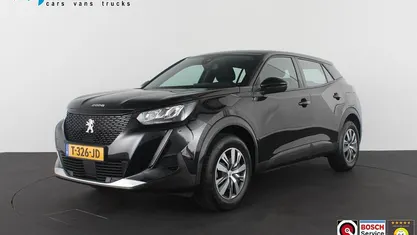Zwart Gebruikt 2023 Peugeot e-2008 Active SUV | € 21.950 (Eerlijke prijs)