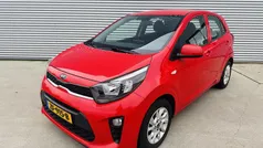 Rood Gebruikt 2019 Kia Picanto Hatchback | € 6.950 (Eerlijke prijs)