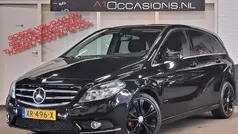 Zwart, metallic lak Gebruikt 2012 Mercedes B180 MPV | € 10.995 (Eerlijke prijs)