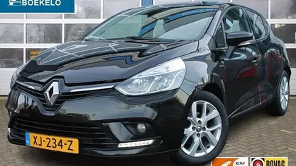 Zwart (metallic) Occasion 2019 Renault Clio IV LIMITED Hatchback | € 11.650 (Eerlijke prijs)
