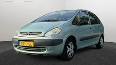 Groen Gebruikt 2003 Citroën Xsara Picasso MPV | € 899 (Eerlijke prijs)