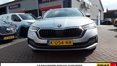 Grijs Gebruikt 2021 Skoda Octavia Business Line Stationwagen | € 20.450 (Eerlijke prijs)