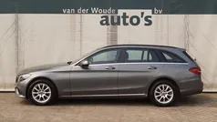 Grijs Gebruikt 2019 Mercedes 180 Business Sedan | € 18.900 (Eerlijke prijs)