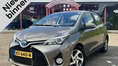 Grijs Gebruikt 2016 Toyota Yaris Trend Hatchback | € 15.340 (Eerlijke prijs)