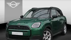 Groen Gebruikt 2024 Mini Countryman Classic SUV | € 37.950 (Goede deal)