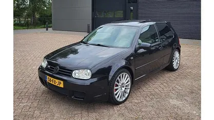 Zwart Gebruikt 2000 VW Golf IV R Hatchback | € 6.250 (Eerlijke prijs)