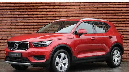 Occasion Volvo XC40 Momentum 157 PK (115 kW) 2018 Oranje SUV