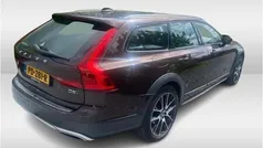 Bruin Gebruikt 2017 Volvo V90 CC Pro Stationwagen | € 27.950 (Eerlijke prijs)