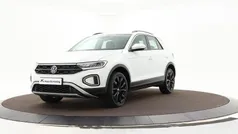 Wit Gebruikt 2023 VW T-Roc Life SUV | € 28.880 (Goede deal)