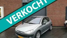 Grijs Gebruikt 2001 Peugeot 206 Hatchback | € 999 (Eerlijke prijs)