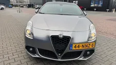 Grijs Gebruikt 2010 Alfa Romeo Giulietta Distinctive Hatchback | € 5.995 (Eerlijke prijs)