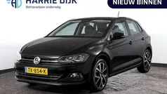 Zwart Gebruikt 2018 VW Polo Comfortline Hatchback | € 11.995 (Eerlijke prijs)