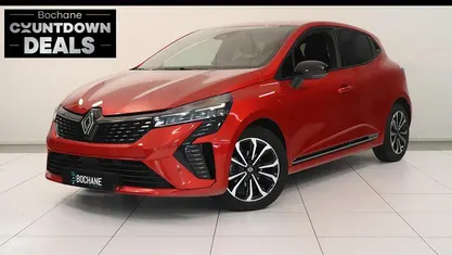 Gebruikt 2023 Renault Clio V Techno Hatchback | € 18.195 (Eerlijke prijs)