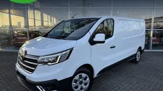 Zwart Nieuw 2024 Renault Trafic Van | € 34.250 (Eerlijke prijs)
