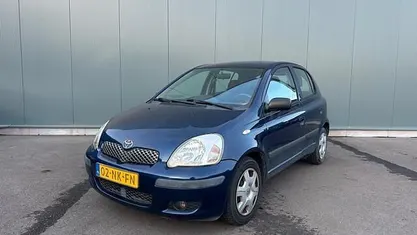 Occasion 2004 Toyota Yaris Luna Hatchback | € 1.495 (Goede deal)