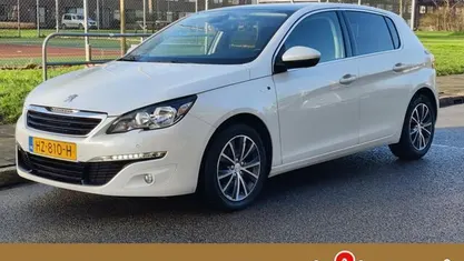 Occasion Peugeot 308 Style 131 PK (96 kW) 2016 Wit Hatchback
