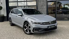 Gebruikt 2023 VW Passat Business Stationwagen | € 36.490 (Eerlijke prijs)