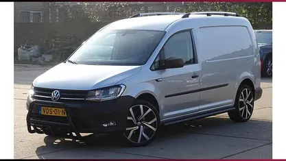 Grijs Occasion 2020 VW Caddy Maxi Edition MPV | € 10.950 (Goede deal)