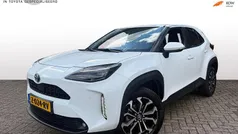 Wit Gebruikt 2024 Toyota Yaris Cross X-plore SUV | € 29.500 (Eerlijke prijs)