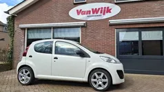 Wit Gebruikt 2012 Peugeot 107 Hatchback | € 3.650 (Eerlijke prijs)