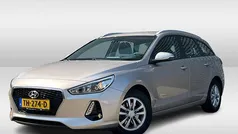 Beige Gebruikt 2018 Hyundai i30 Comfort Stationwagen | € 14.950 (Eerlijke prijs)