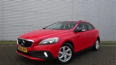 Hatchback Gebruikt 2018 Volvo V40 CC Kinetic Stationwagen | € 12.450 (Goede deal)