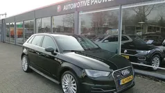 Zwart Gebruikt 2015 Audi A3 Sportback Ambition Hatchback | € 13.750 (Eerlijke prijs)