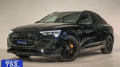 Zwart, metallic lak Gebruikt 2022 Audi e-tron Sportback Basis SUV | € 42.990 (Eerlijke prijs)