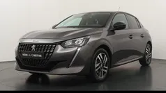 Grijs Gebruikt 2022 Peugeot 208 Allure Hatchback | € 18.945 (Eerlijke prijs)