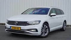 Wit Gebruikt 2020 VW Passat Comfortline Stationwagen | € 18.950 (Eerlijke prijs)