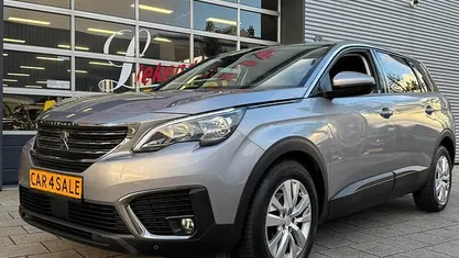 Occasion Peugeot 5008 Active 131 PK (96 kW) 2020 SUV