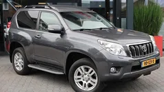 Grijs Gebruikt 2013 Toyota Land Cruiser SUV | € 22.995 (Goede deal)