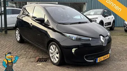 Zwart Gebruikt 2015 Renault Zoe Zen Hatchback | € 4.250 (Super prijs)