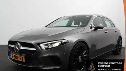 Grijs Gebruikt 2020 Mercedes A200 Progressive Hatchback | € 23.890 (Goede deal)
