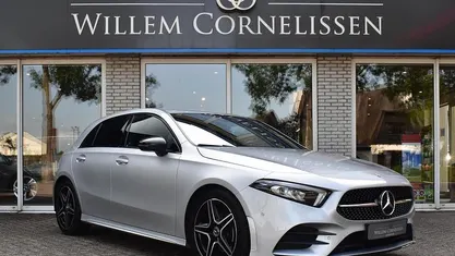 Grijs Gebruikt 2021 Mercedes A180 Business Hatchback | € 27.250 (Eerlijke prijs)