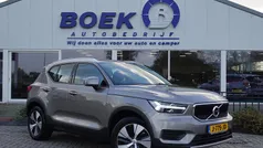 Grijs Gebruikt 2020 Volvo XC40 Momentum SUV | € 28.840 (Goede deal)