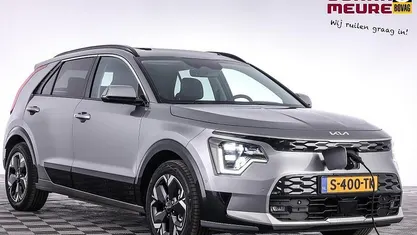Gebruikt 2023 Kia e-Niro SUV | € 31.690 (Eerlijke prijs)