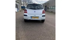 Wit Gebruikt 2009 Renault Twingo Dynamique Hatchback | € 1.750 (Eerlijke prijs)
