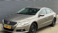 Bruin Gebruikt 2008 VW CC Sedan | € 6.950 (Eerlijke prijs)
