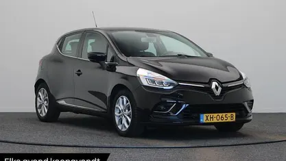Noir etoile gne Occasion 2019 Renault Clio IV Intens Hatchback | € 9.445 (Eerlijke prijs)